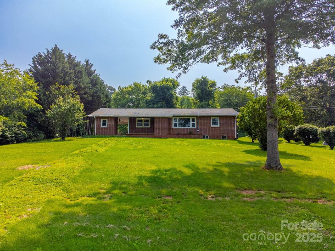 191 Rolling Green Drive - Photo 1