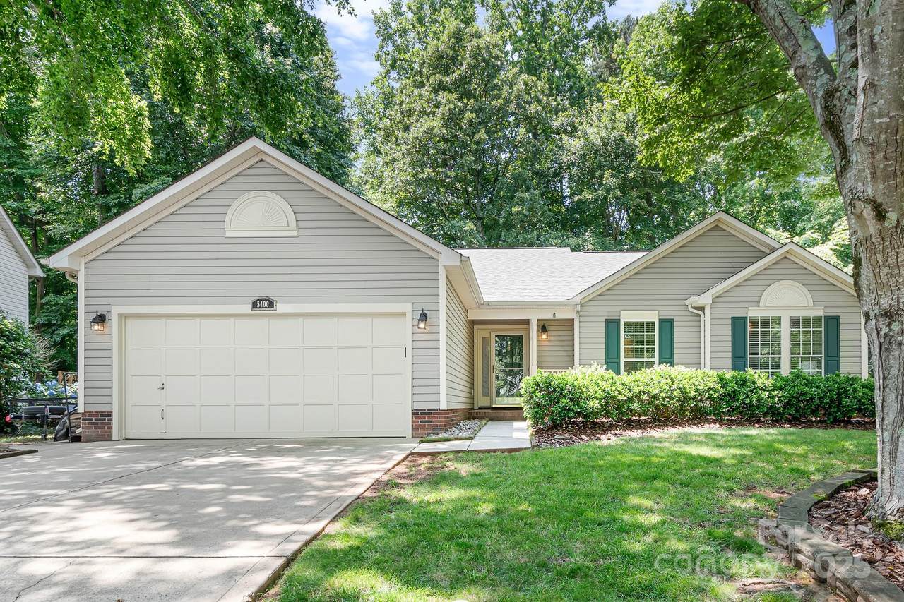 5400 Groveton Court - Photo 1