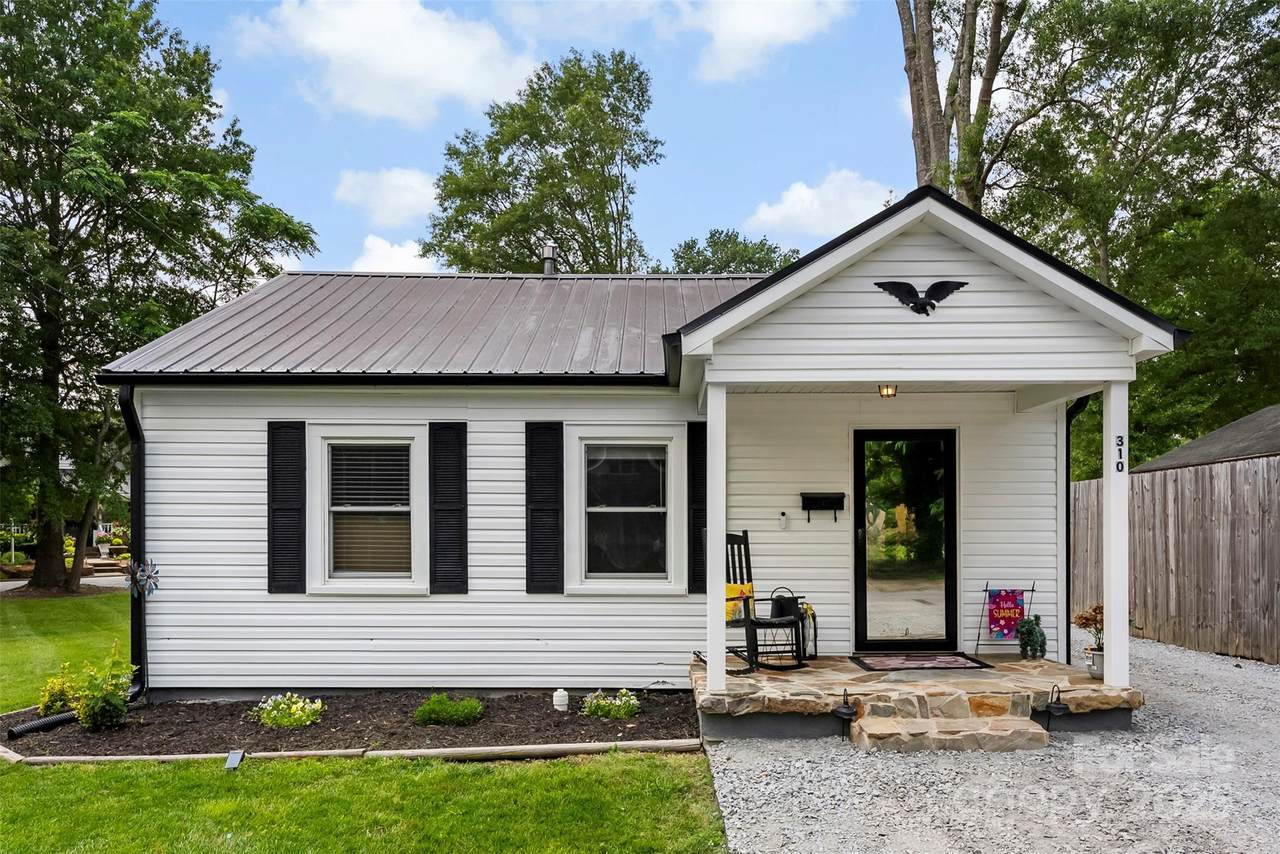310 Jacob Street - Photo 1