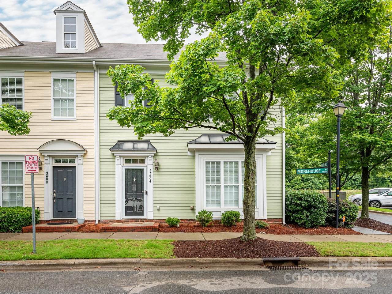 13604 Morehouse Street - Photo 1