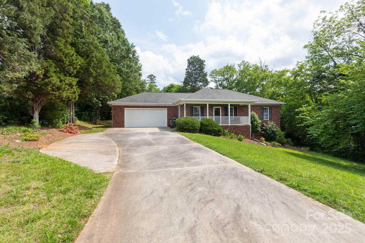 328 Burrage Road - Photo 1