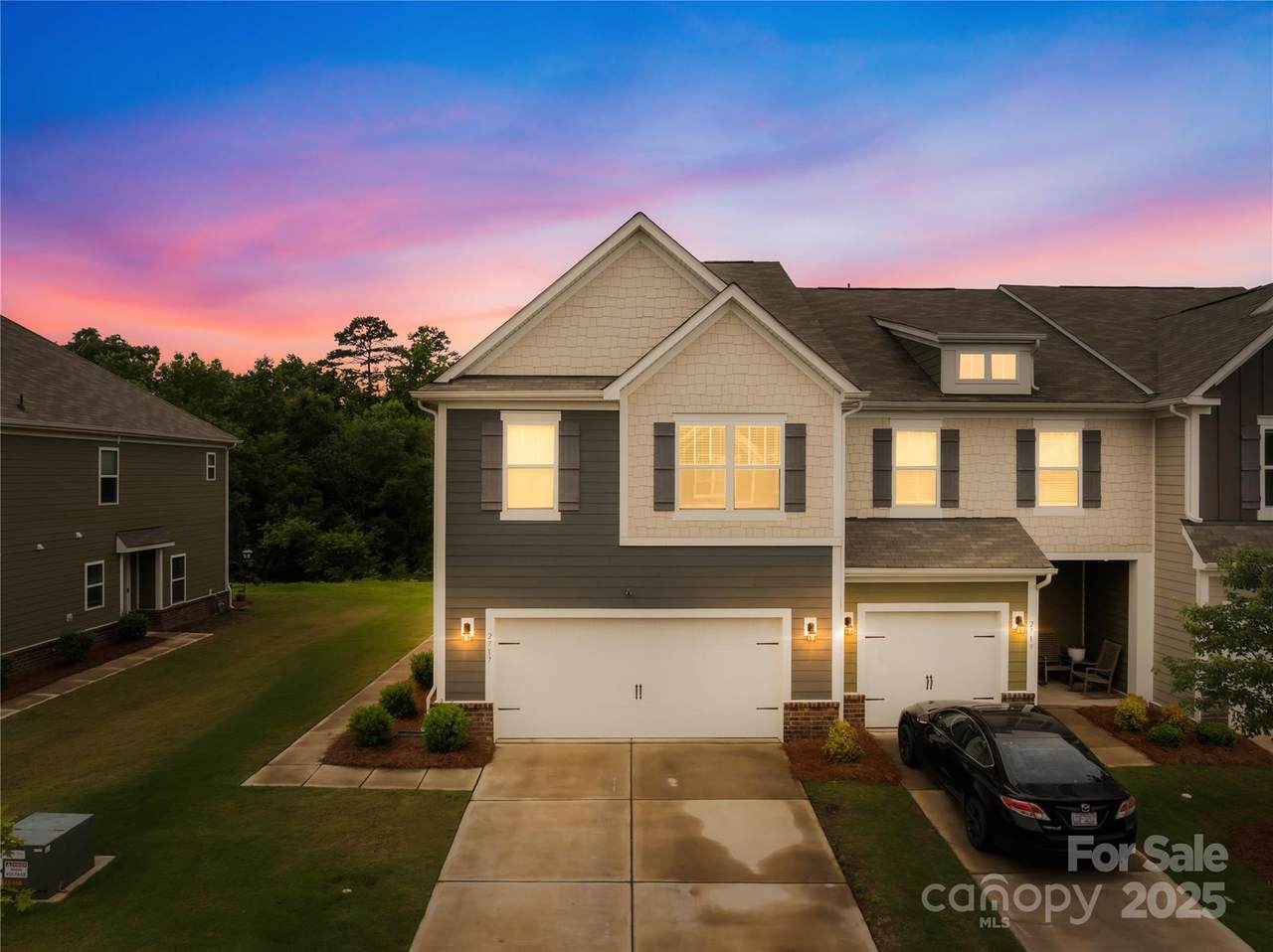 2717 Aubrey Street - Photo 1