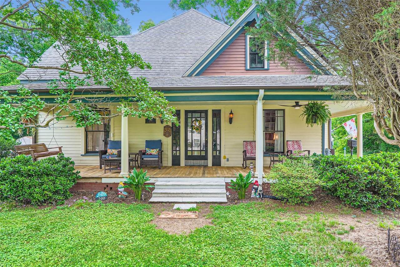 200 14th Street - Photo 1