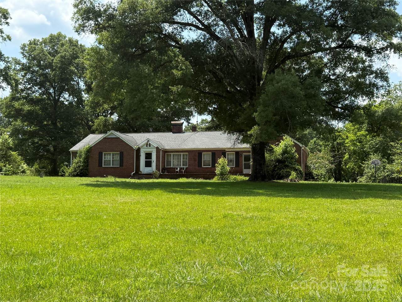623 Neelys Creek Road - Photo 1