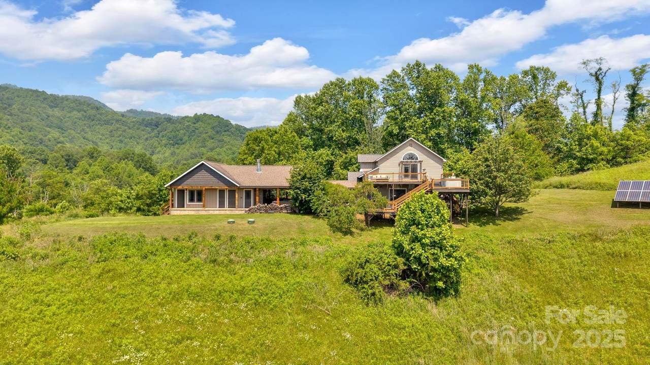 540 Upper Paw Paw Road - Photo 1