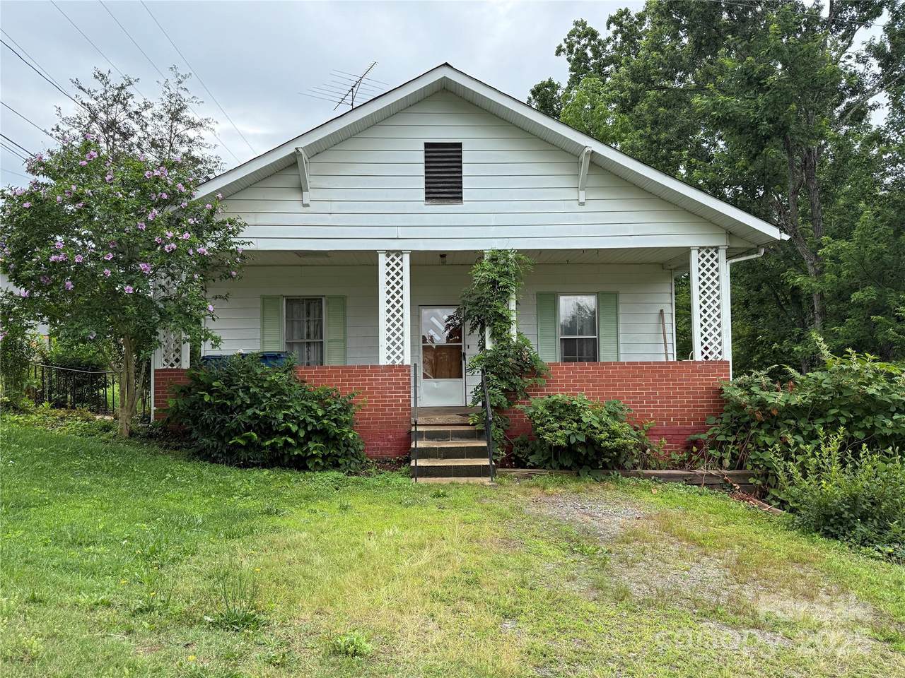 28 Central Avenue - Photo 1