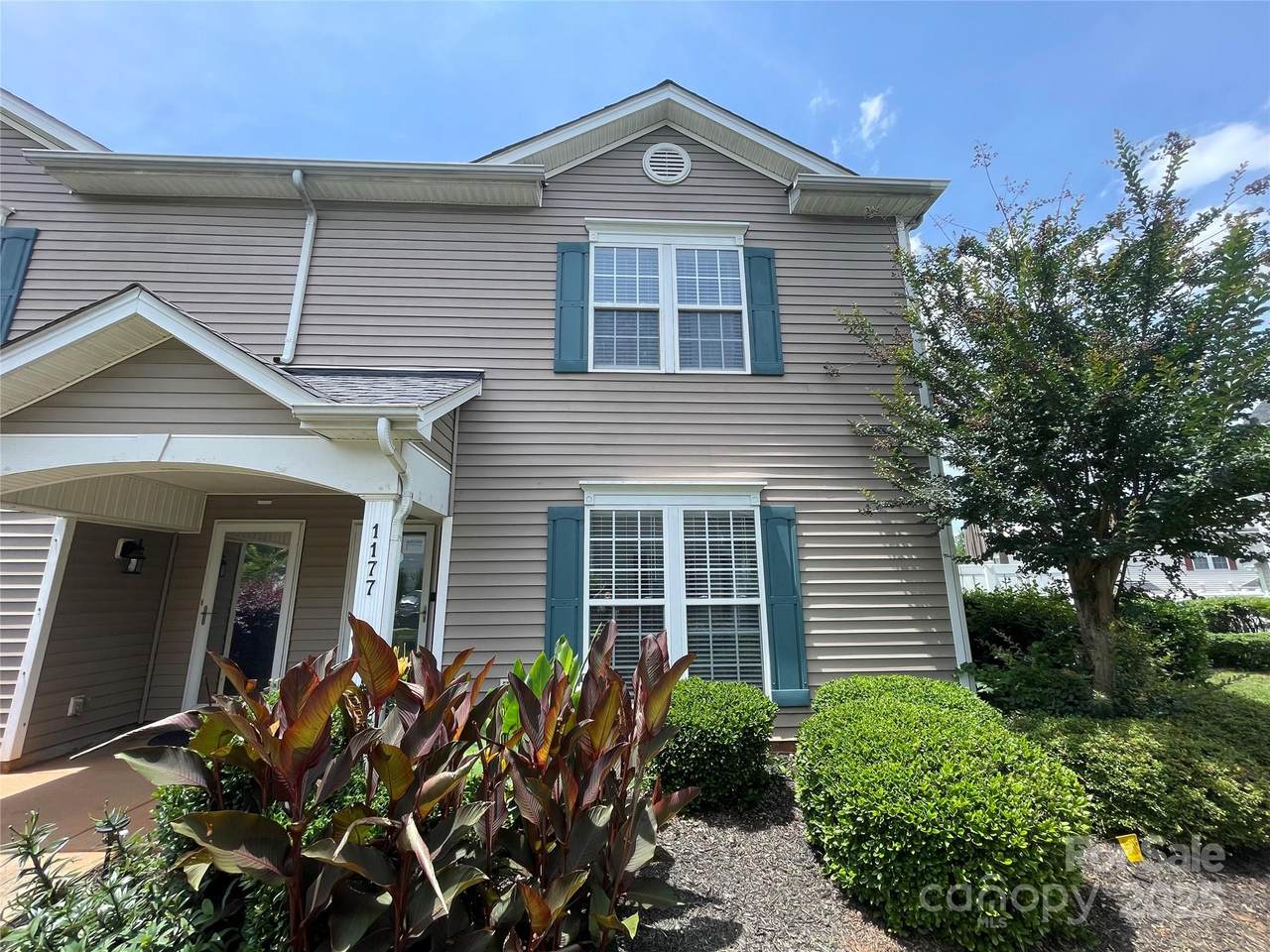 1177 Triece Lane - Photo 1