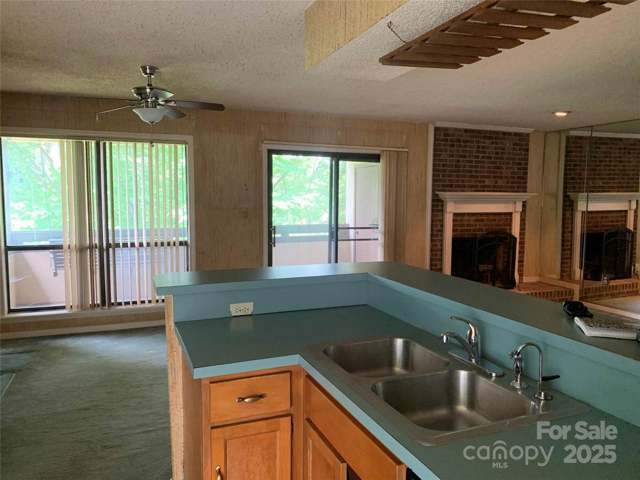 5727 Dockside Drive - Photo 1
