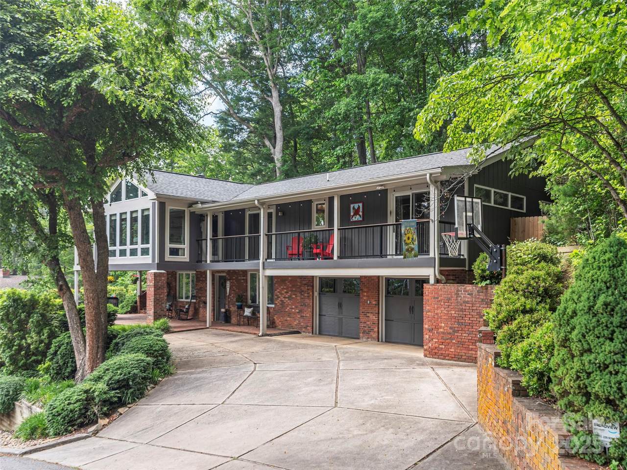 95 Harmon Avenue - Photo 1