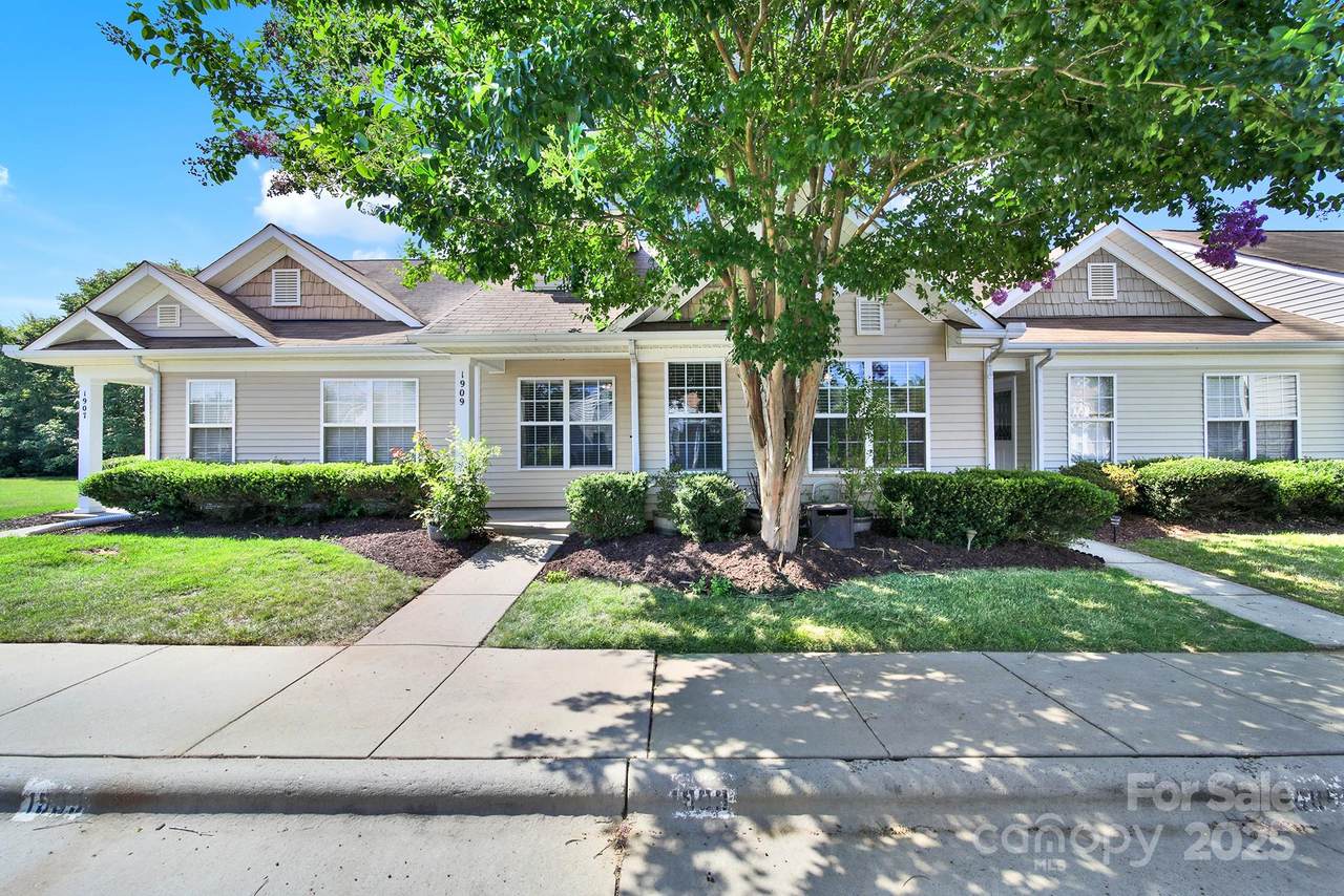 1909 Sandal Brook Road - Photo 1