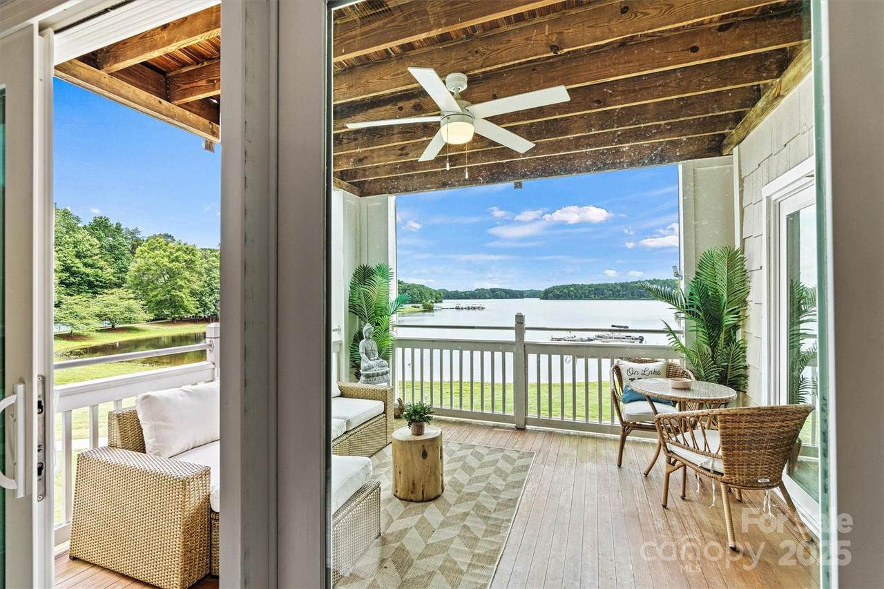 860 Jetton Street - Photo 1