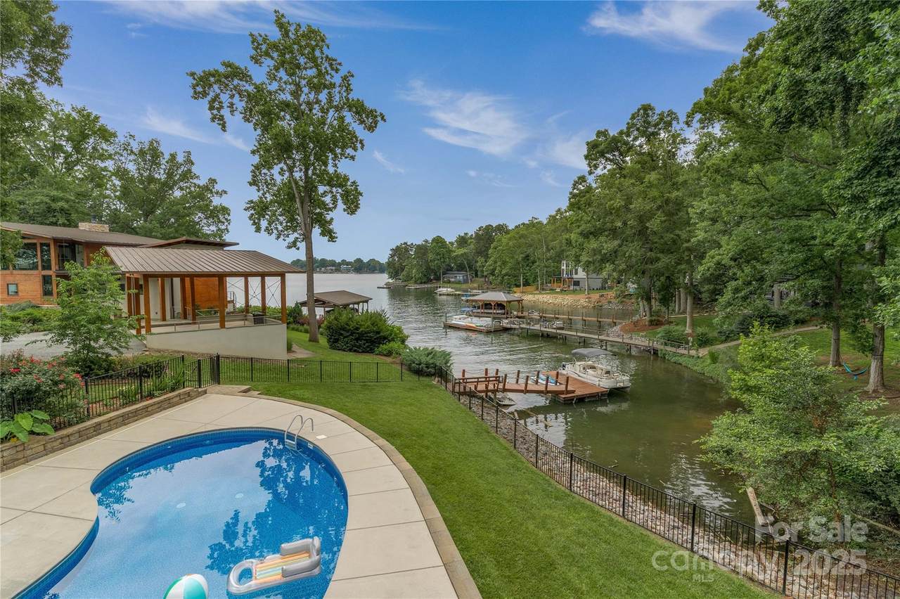 8593 Bailey Drive - Photo 1