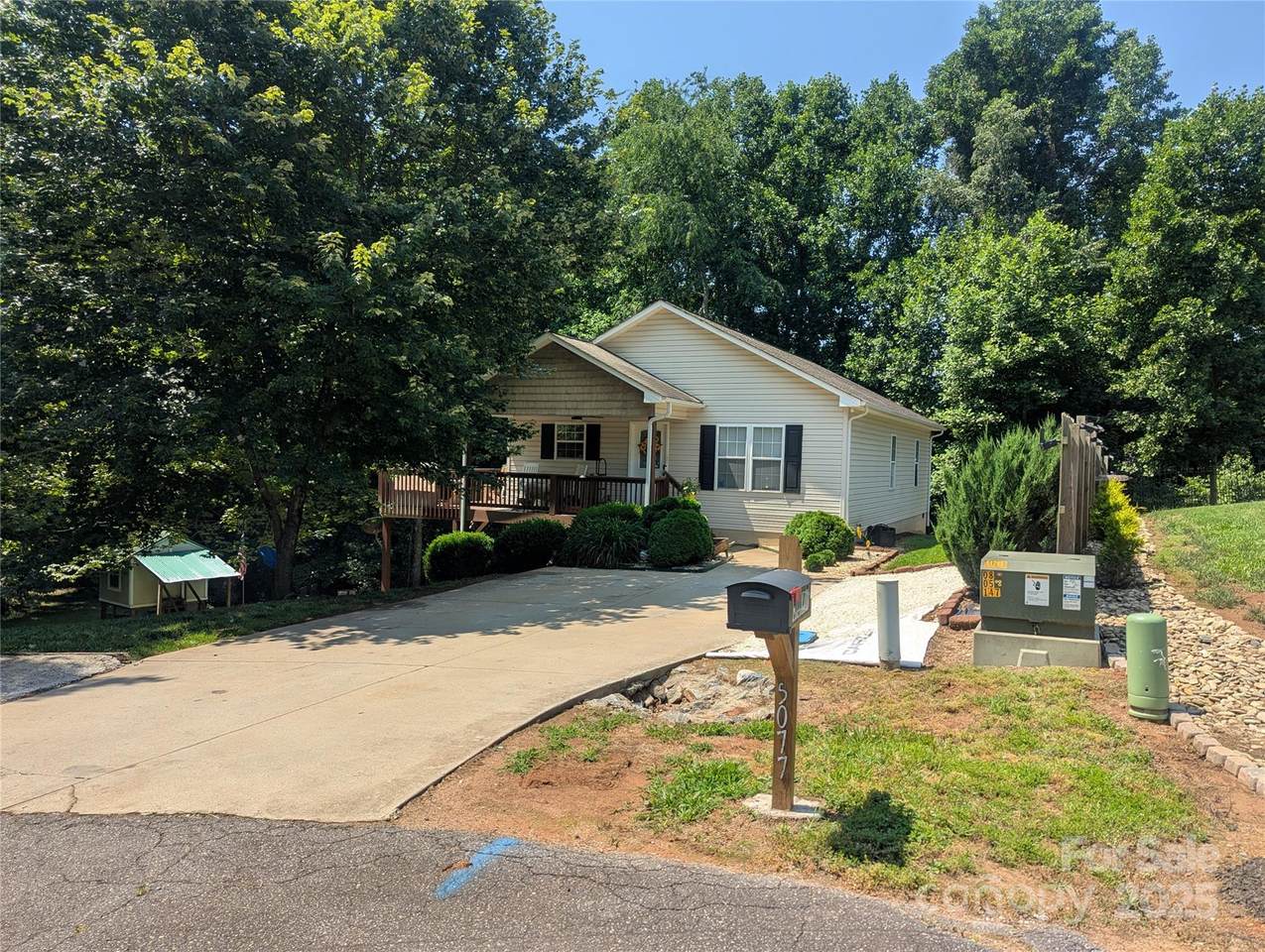5077 Edney Court - Photo 1