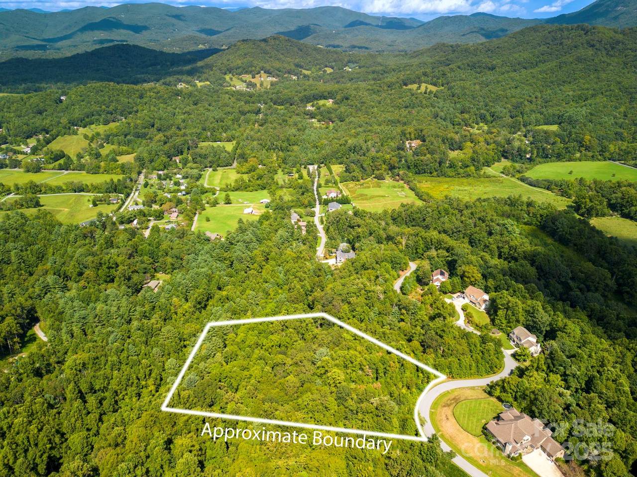 117 Sovereign Lane - Photo 1