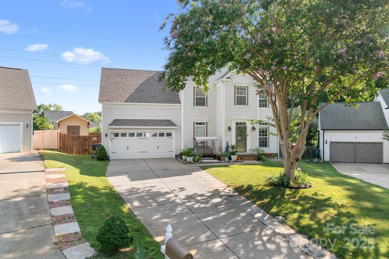 5104 Timbertop Lane - Photo 1