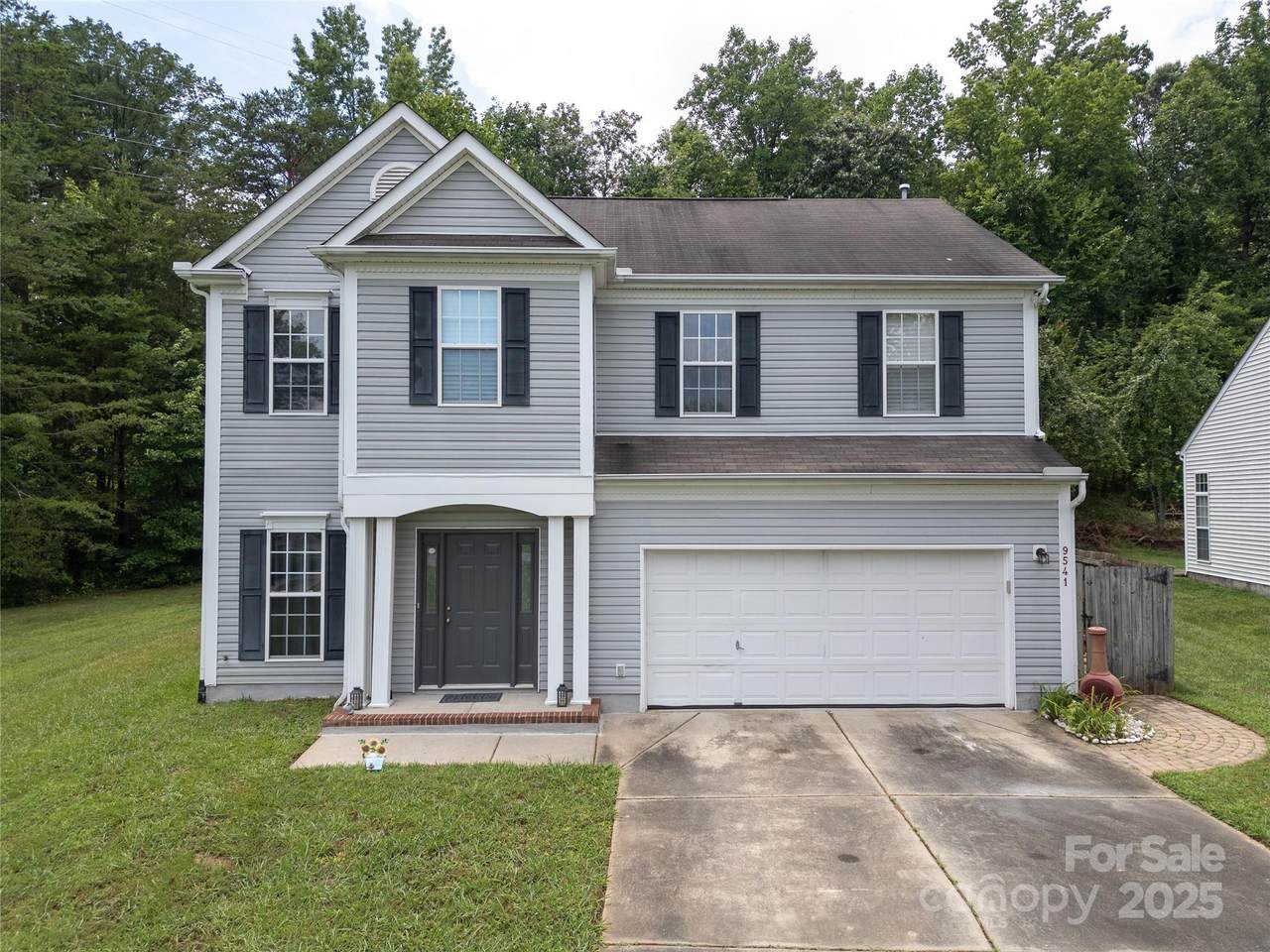 9541 Green Apple Drive - Photo 1