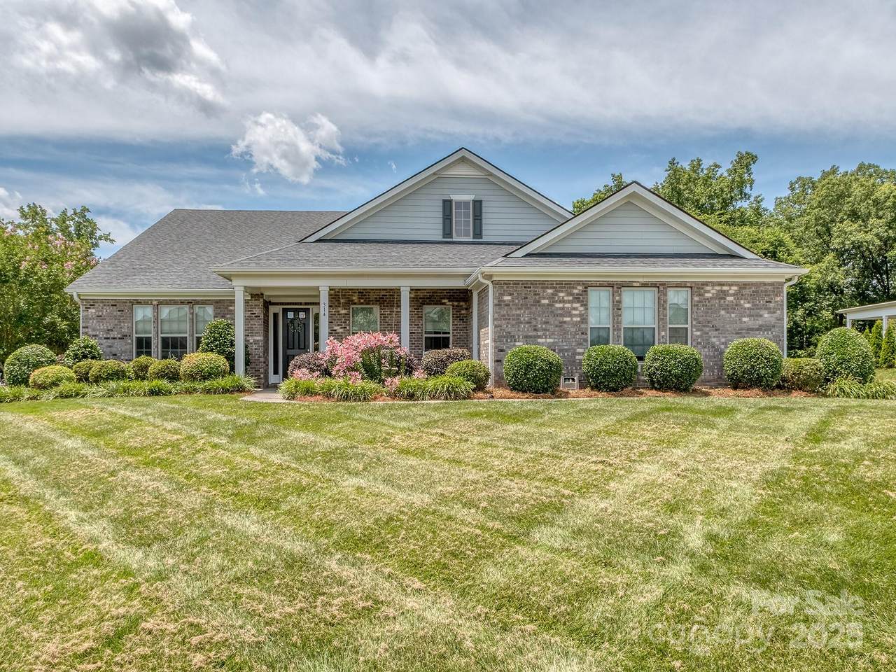 314 Candella Drive - Photo 1