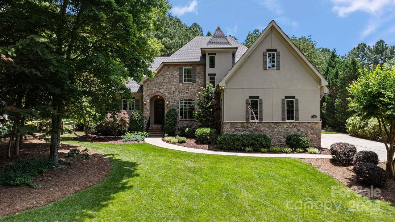 2590 Berne Lane - Photo 1