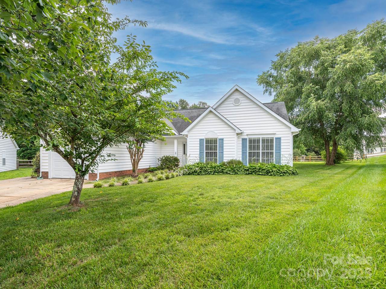 703 Bradberry Lane - Photo 1