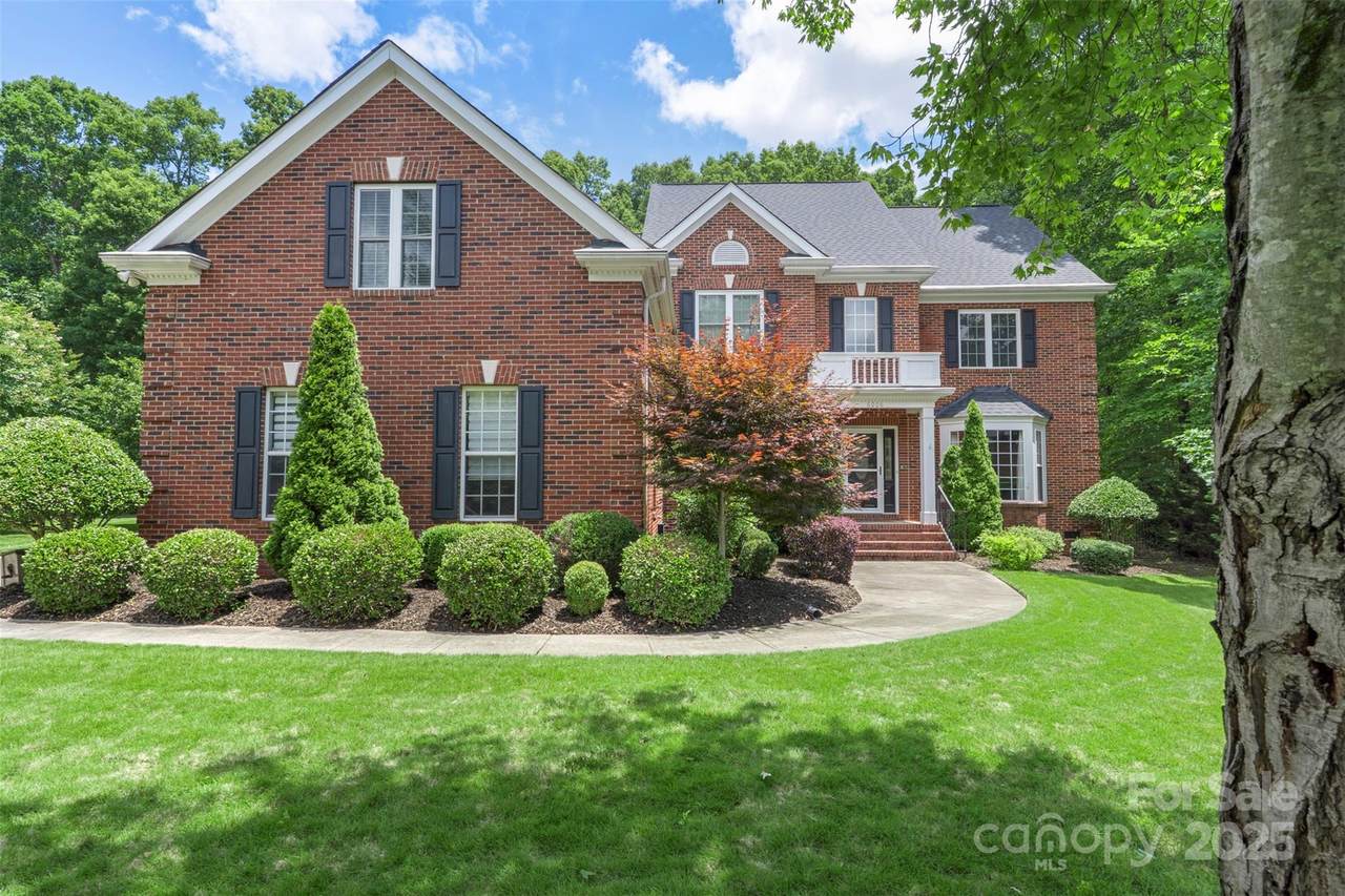 6006 Casswell Circle - Photo 1