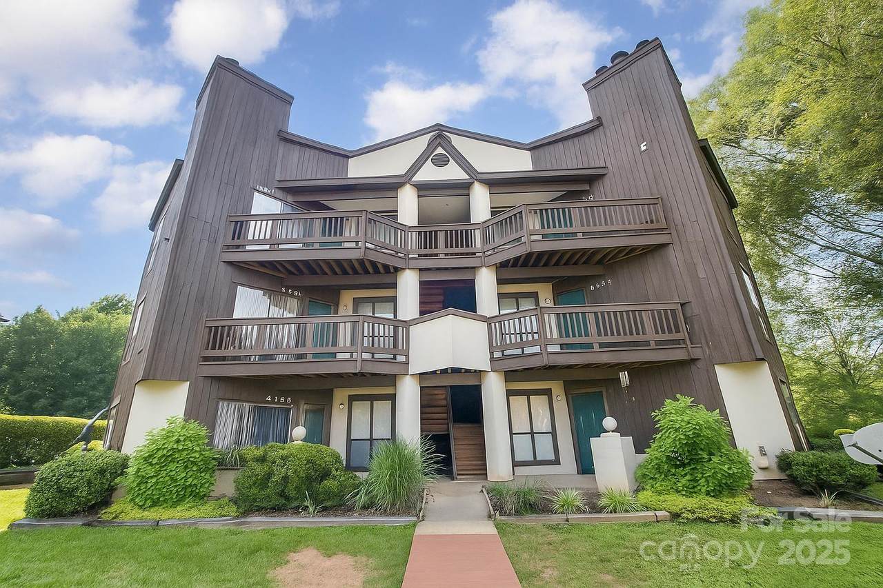 8135 Cedar Glen Drive - Photo 1