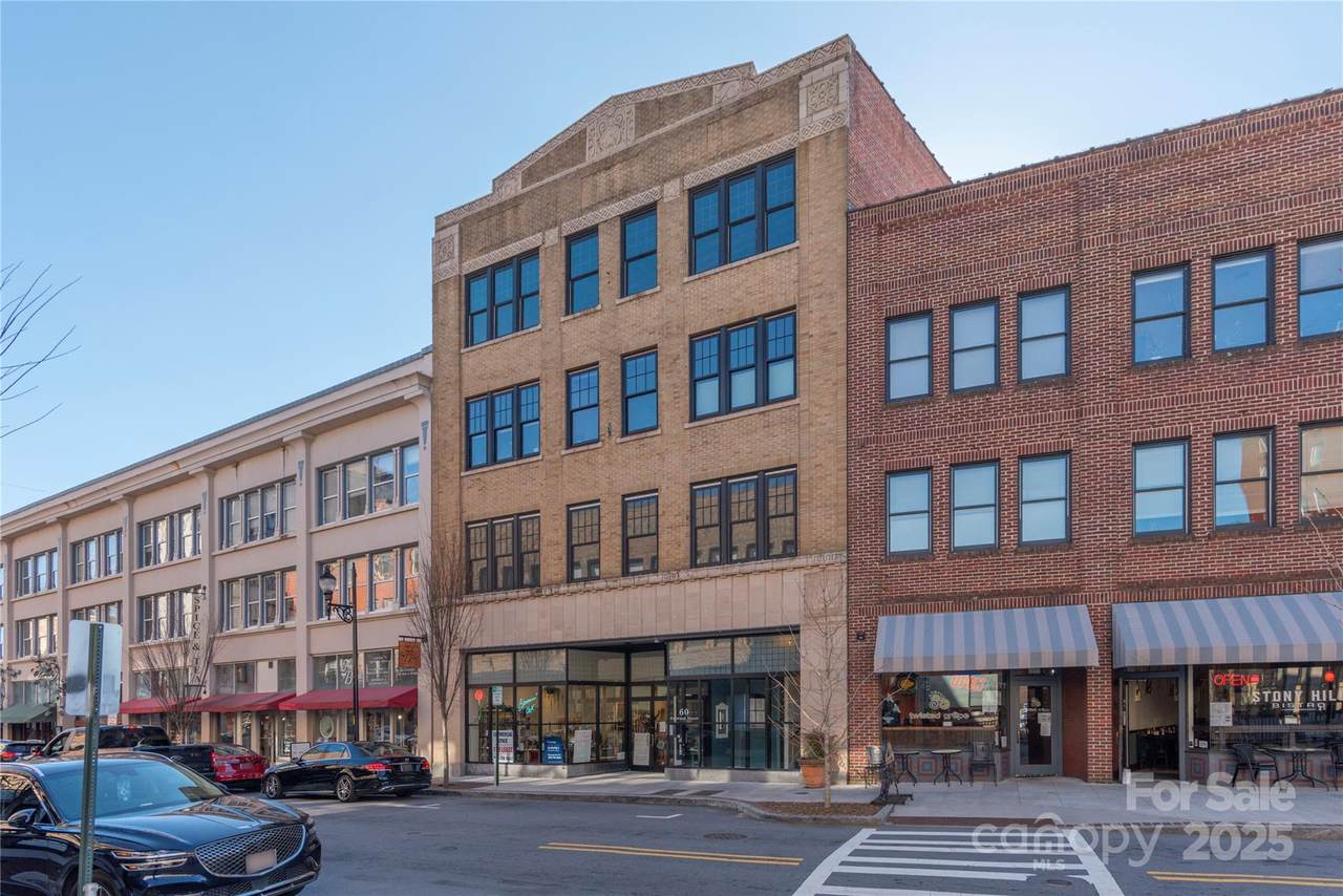 60 Haywood Street - Photo 1