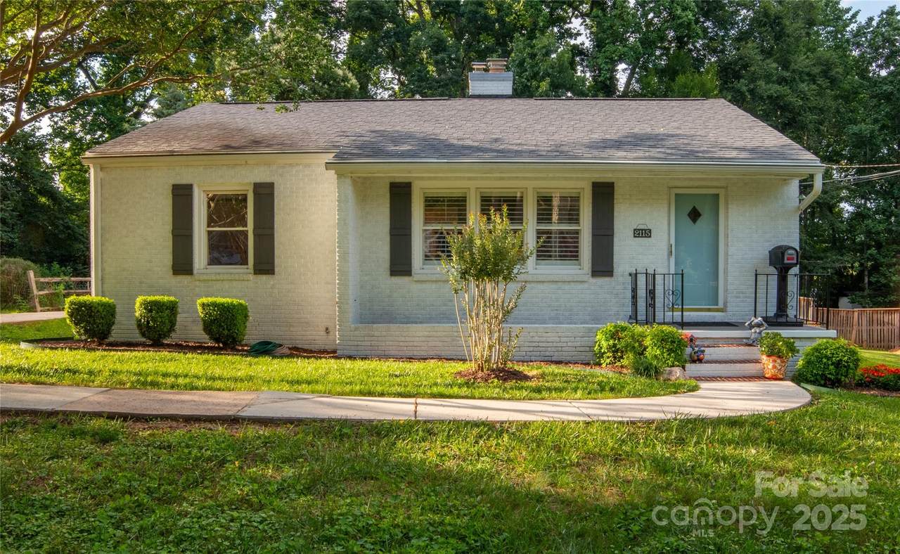 2115 Arnold Drive - Photo 1