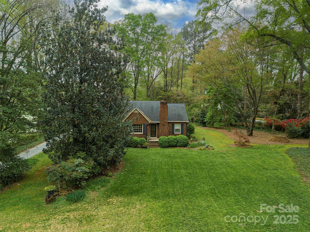 8624 Sardis Road - Photo 1
