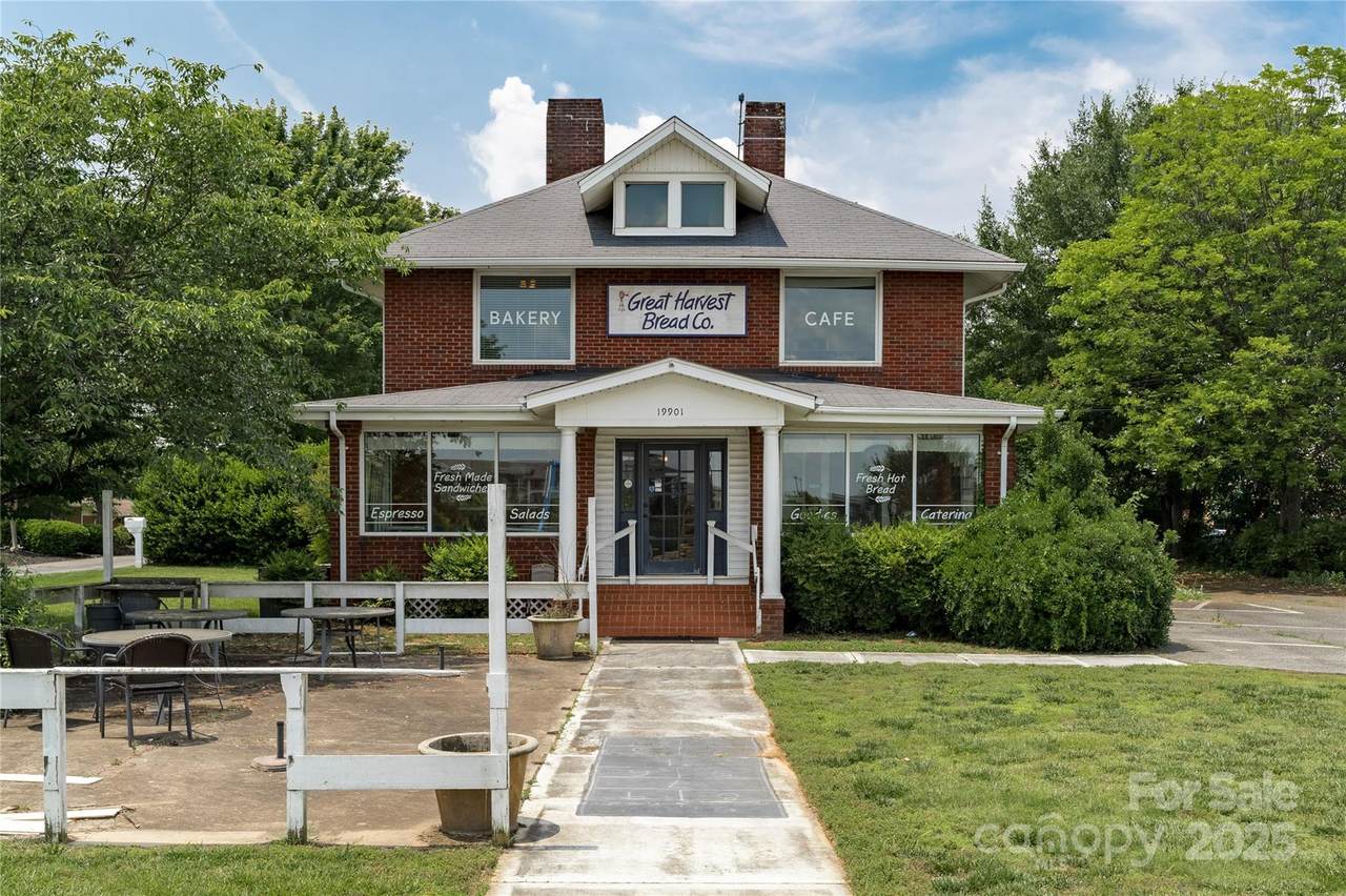 19901 Main Street - Photo 1