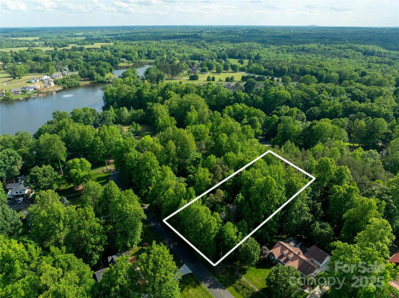 281 Lakeview Road - Photo 1