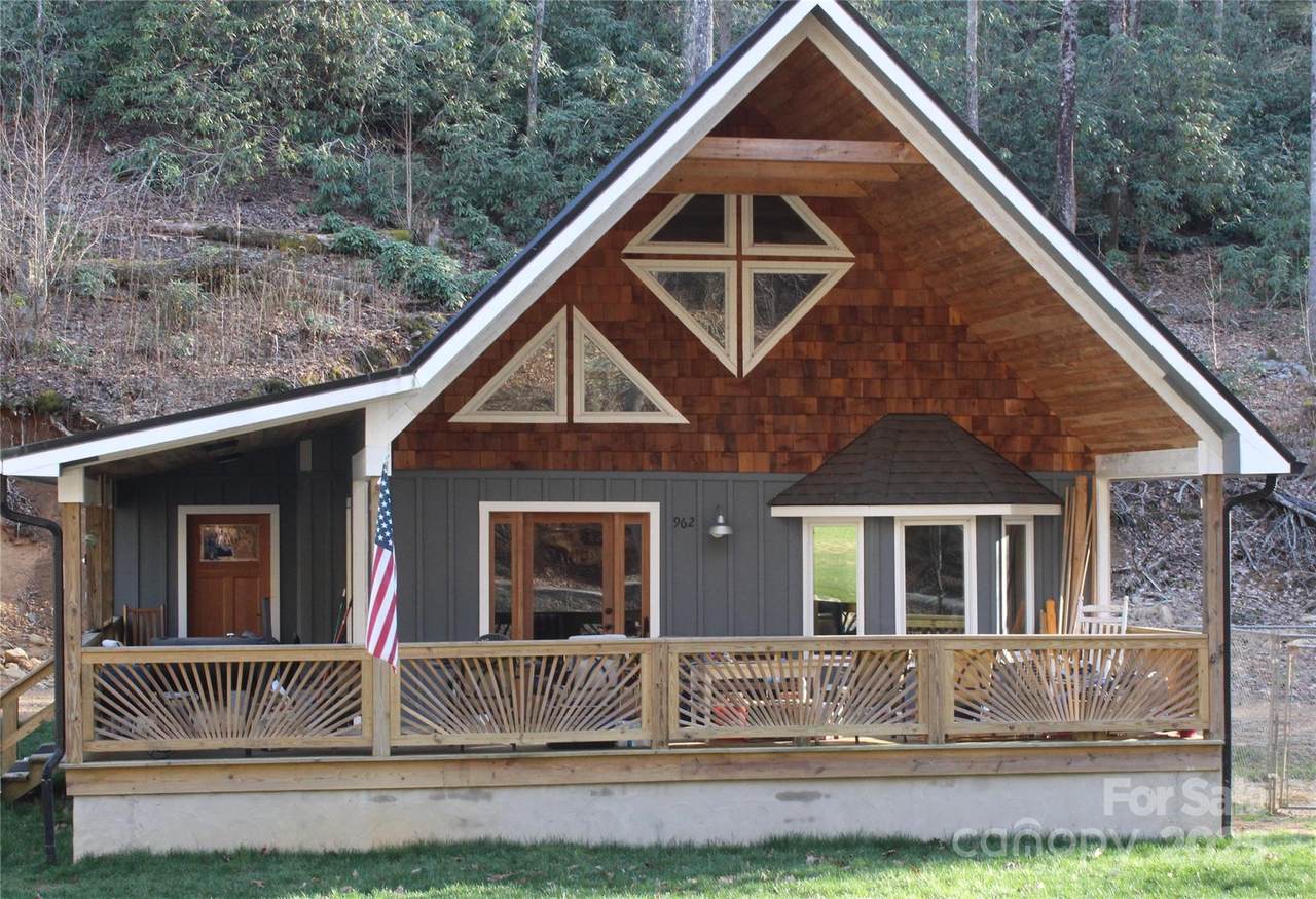 962 Laurel Mountain View Road - Photo 1