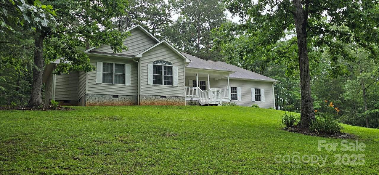 221 Flat Branch Trail - Photo 1