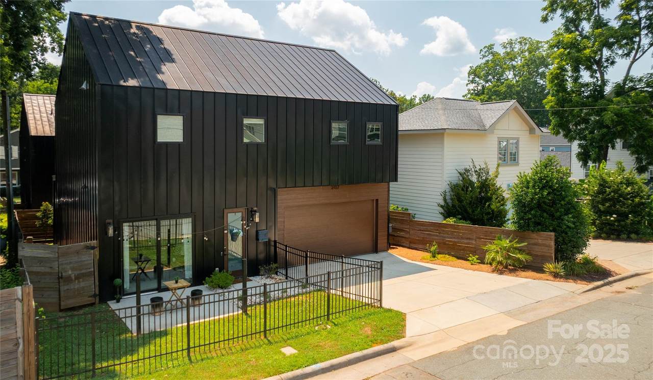 2107 Trade Street - Photo 1