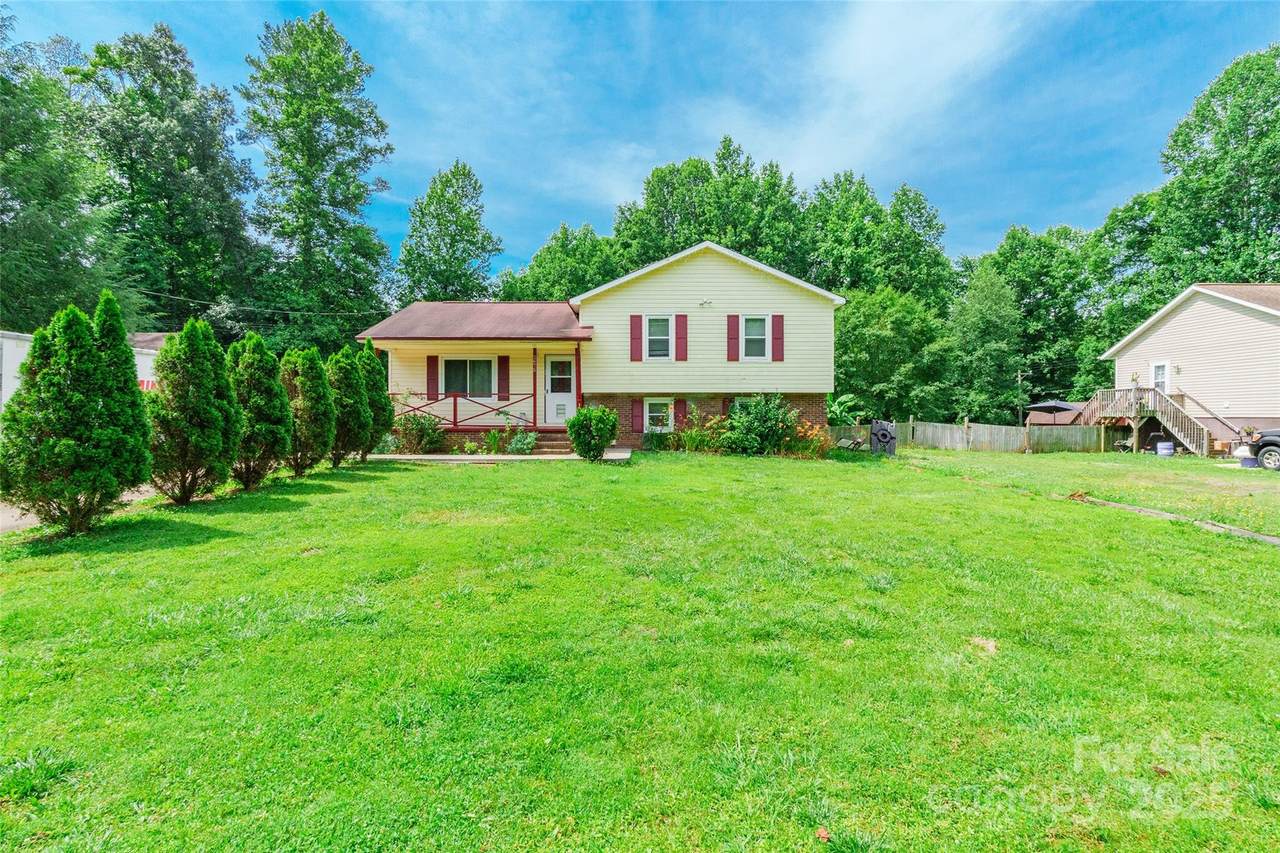 2675 Tablerock Road - Photo 1