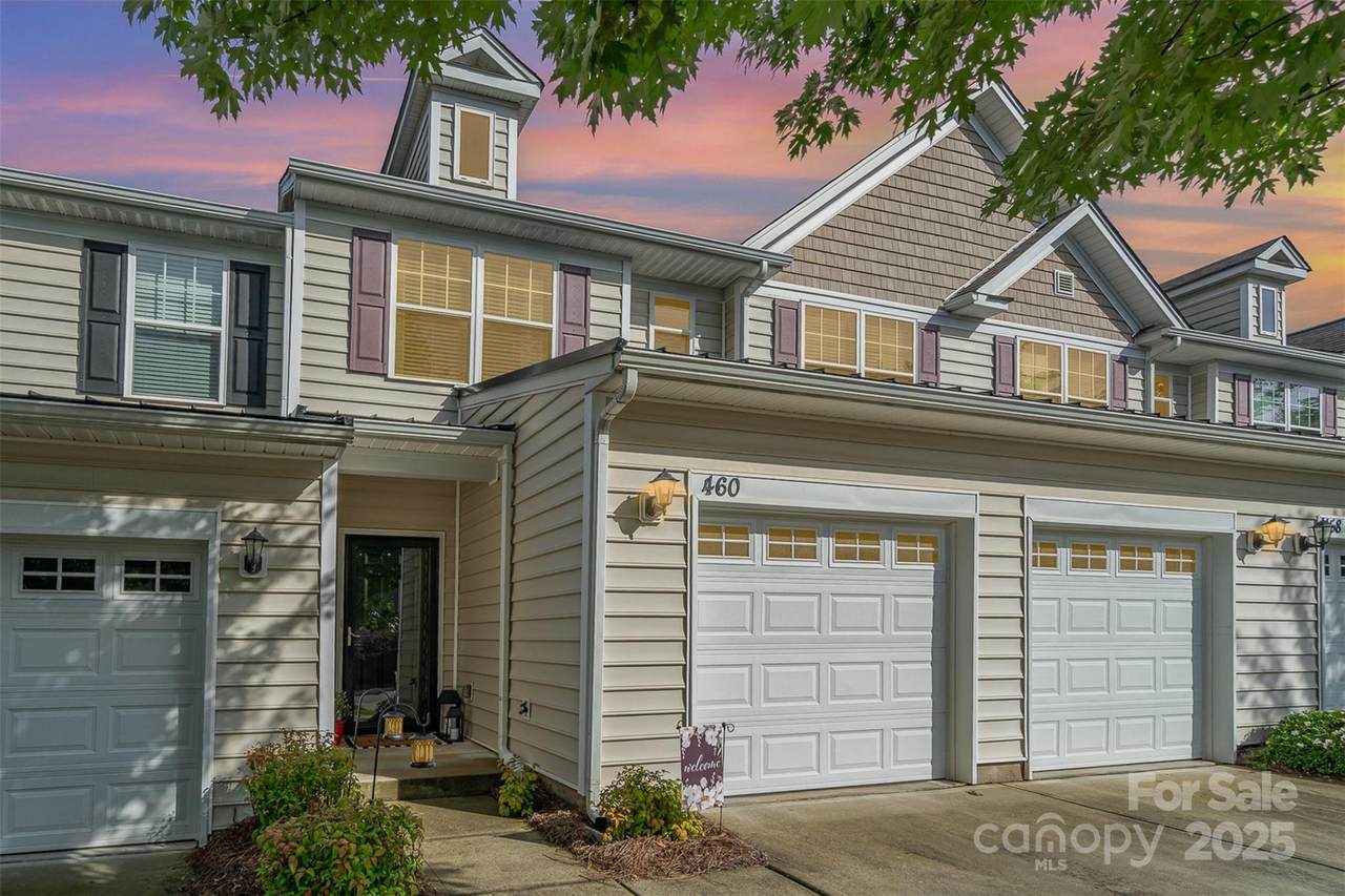 460 Clouds Way - Photo 1