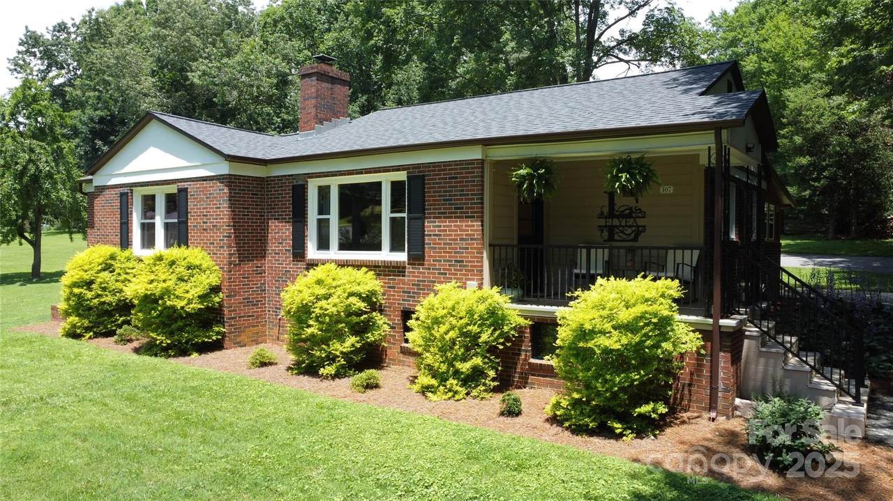 107 Byrd Street - Photo 1