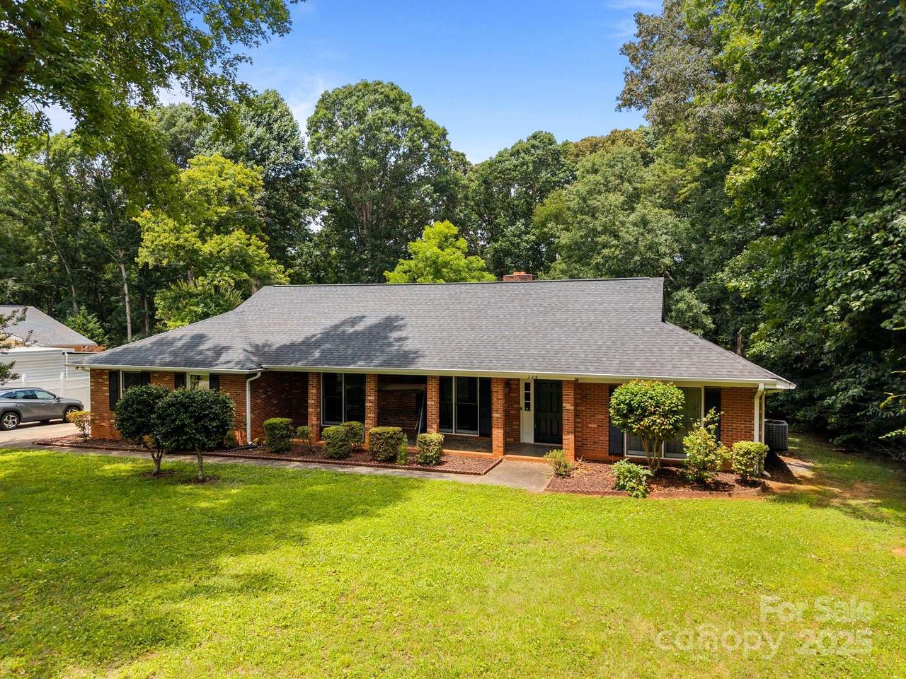 324 Swamp Fox Drive - Photo 1