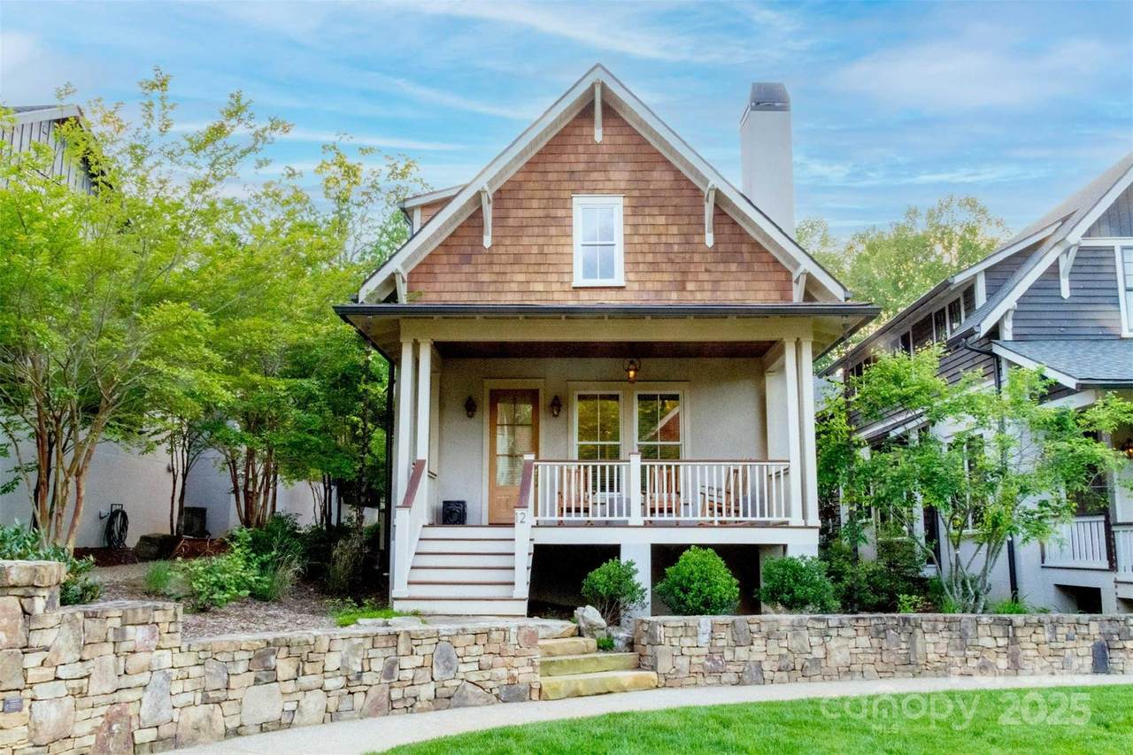 12 Fay Jones Lane - Photo 1
