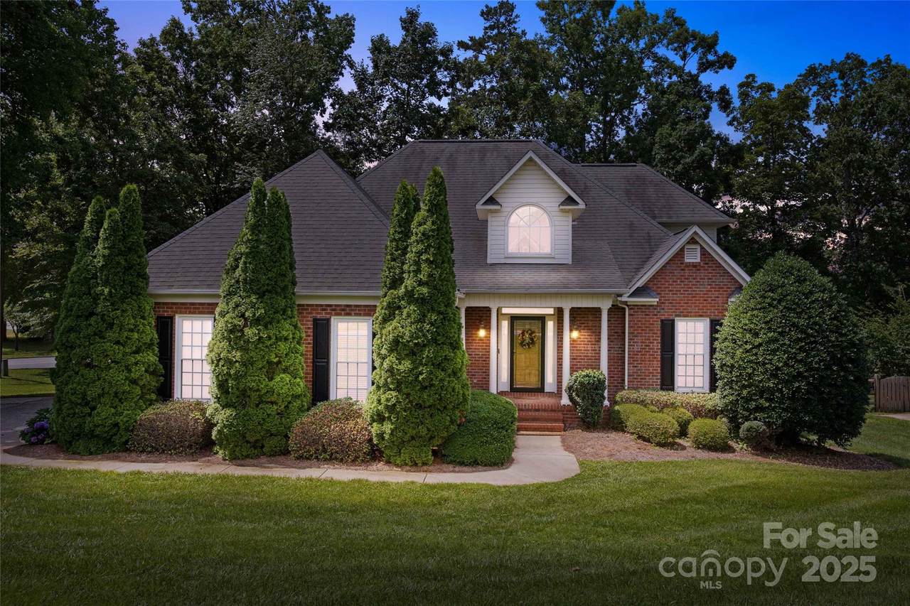 803 Woodmoore Lane - Photo 1