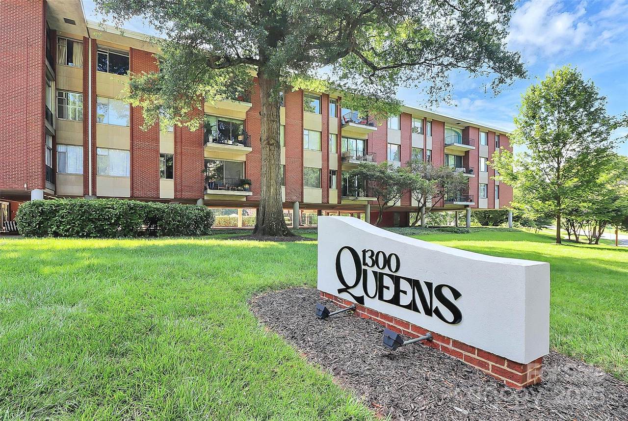 1300 Queens Road - Photo 1
