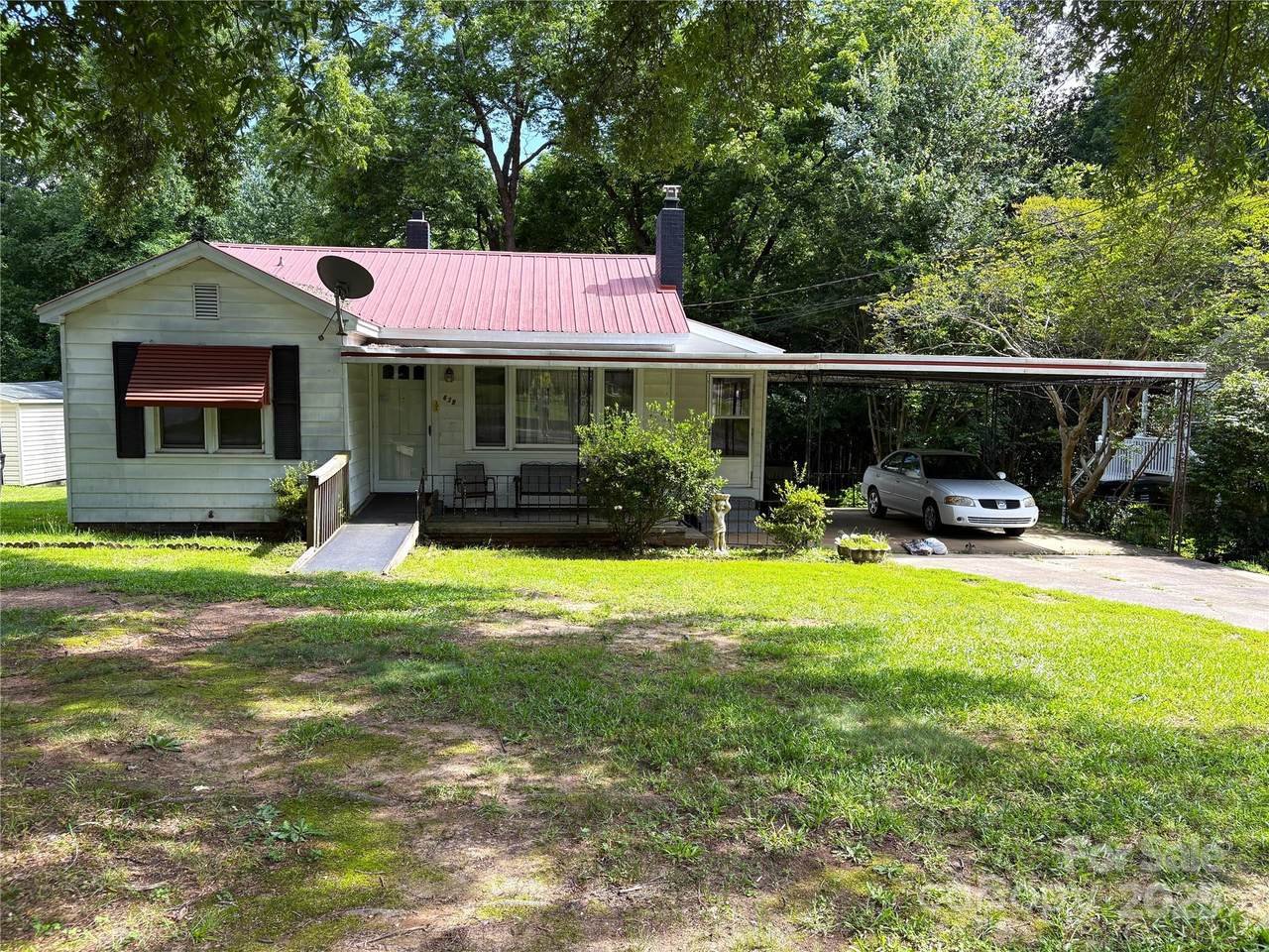 438 Faith Drive - Photo 1