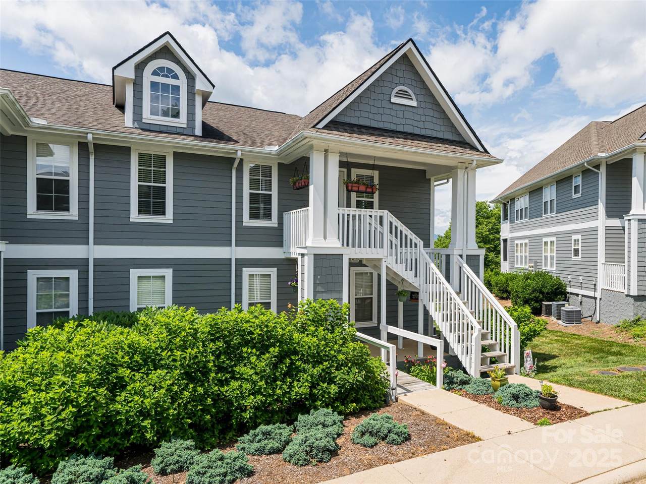 4506 Breakers Lane - Photo 1
