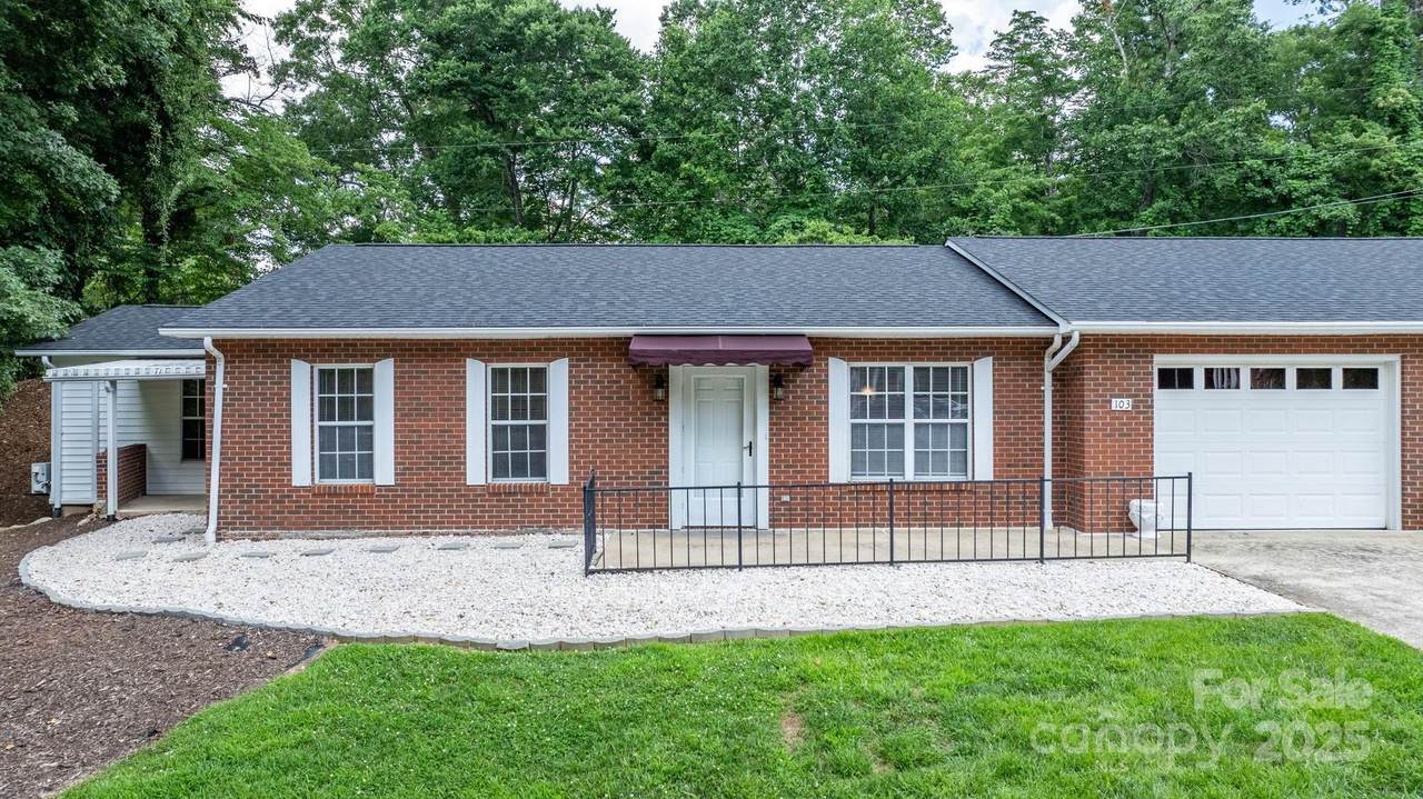 75 Laurelwood Drive - Photo 1