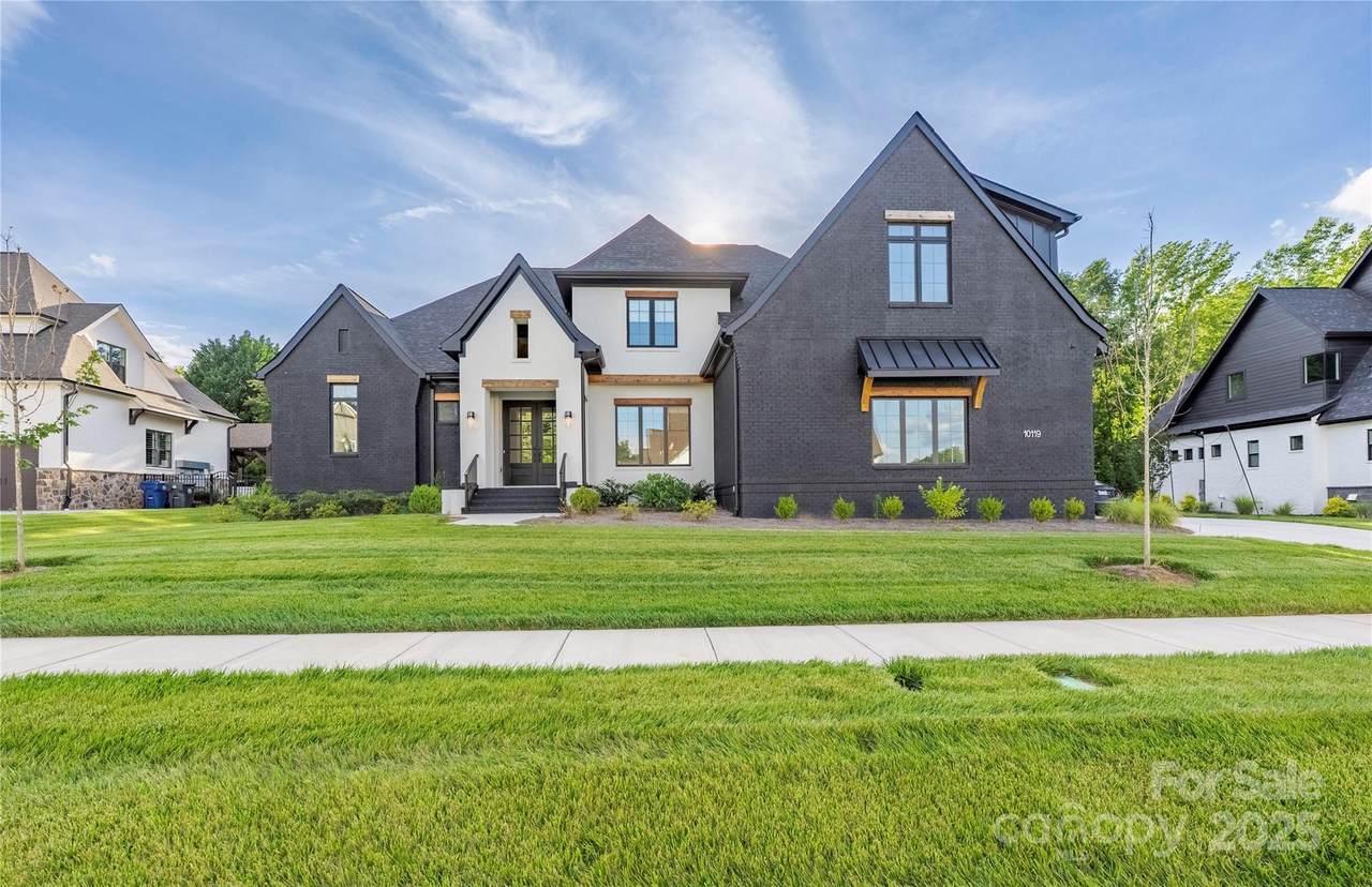 10119 Laurier Lane - Photo 1