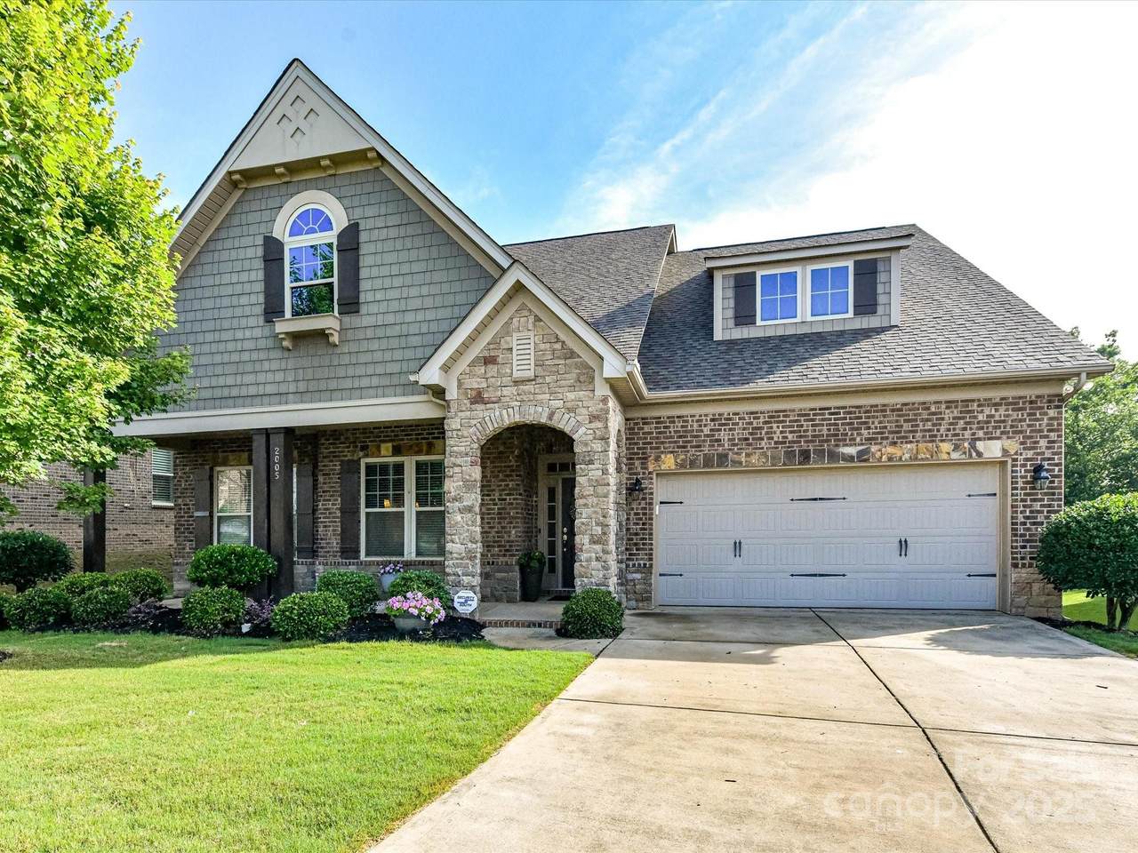 2005 Arbor Hills Drive - Photo 1