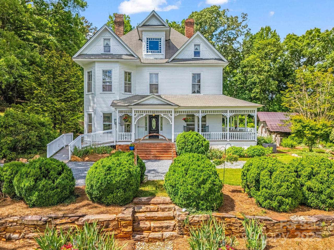1111 Bills Creek Road - Photo 1