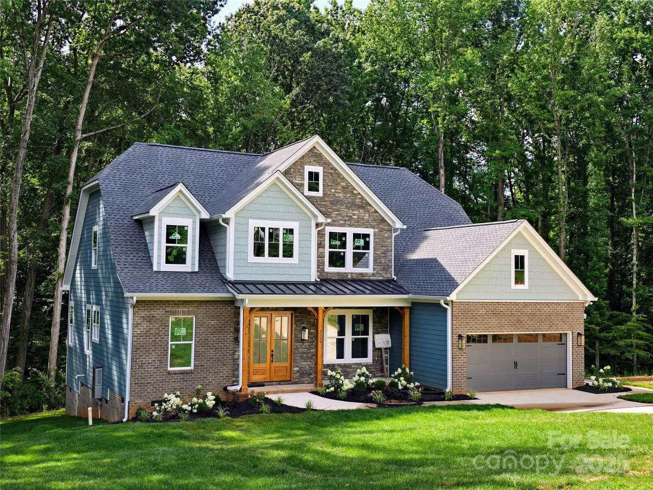 1250 Hunting Ridge Drive - Photo 1