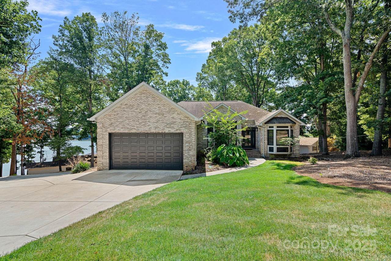 849 Kemp Road - Photo 1