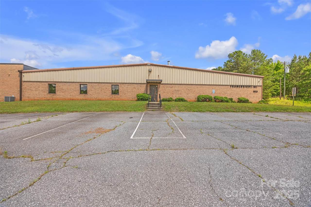 1824 Brian Drive - Photo 1