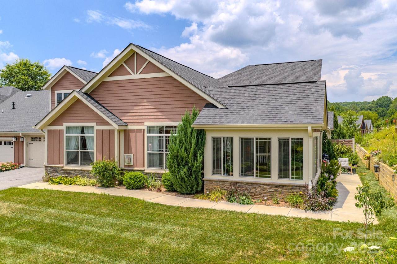 38 Westfield Way - Photo 1